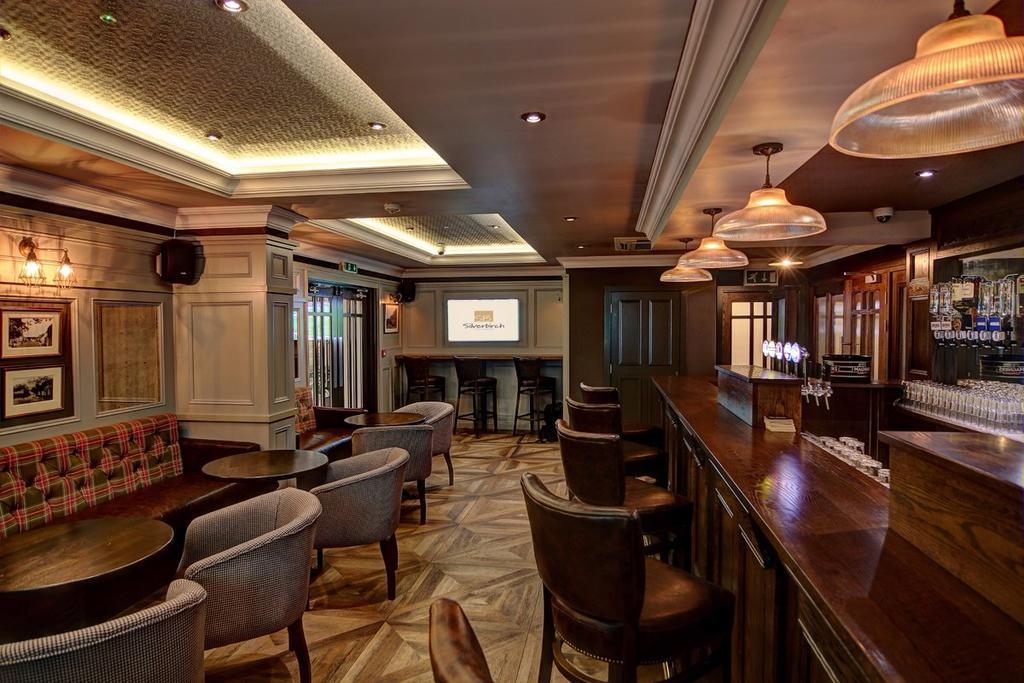Silverbirch Hotel 오마 외부 사진