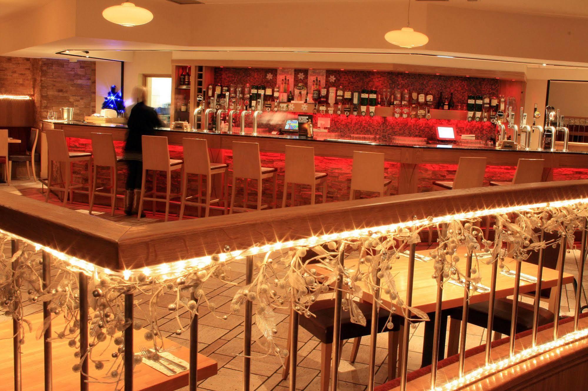 Silverbirch Hotel 오마 외부 사진